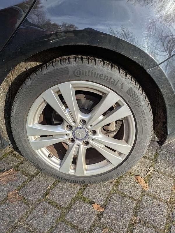 Gebraucht Mercedes A200 136 PS (100 kW) 2016 Schwarz Limousine