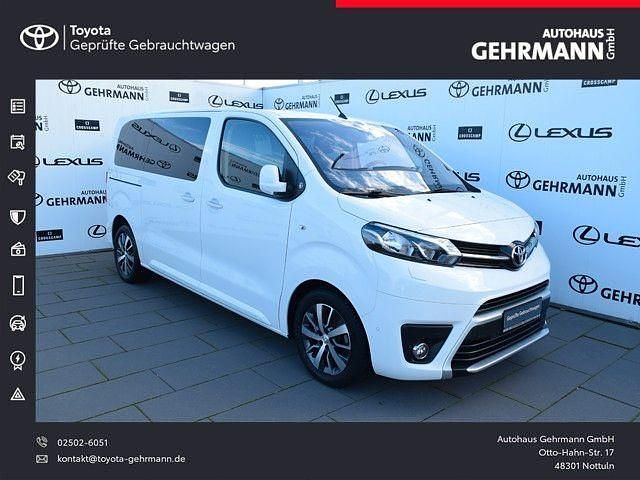 Schaumweiß Gebraucht 2021 Toyota Proace Verso Team Kombi | 35.990 € (Fairer Preis) - Bild 1/4