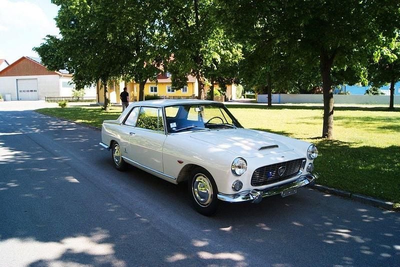 Gebraucht Lancia Flaminia 128 PS (94 kW) 1963 Weiß Coupé