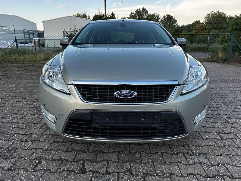 Second-hand Ford Mondeo 110 CP (80 kW) 2009 Bej Berlinǎ