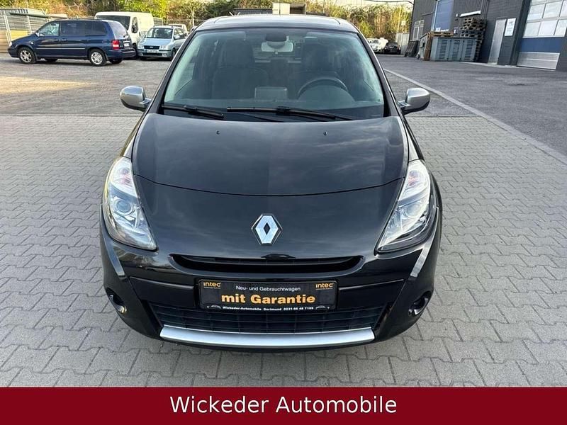 Gebraucht Renault Clio III Night&Day 101 PS (74 kW) 2011 Schwarz Kleinwagen