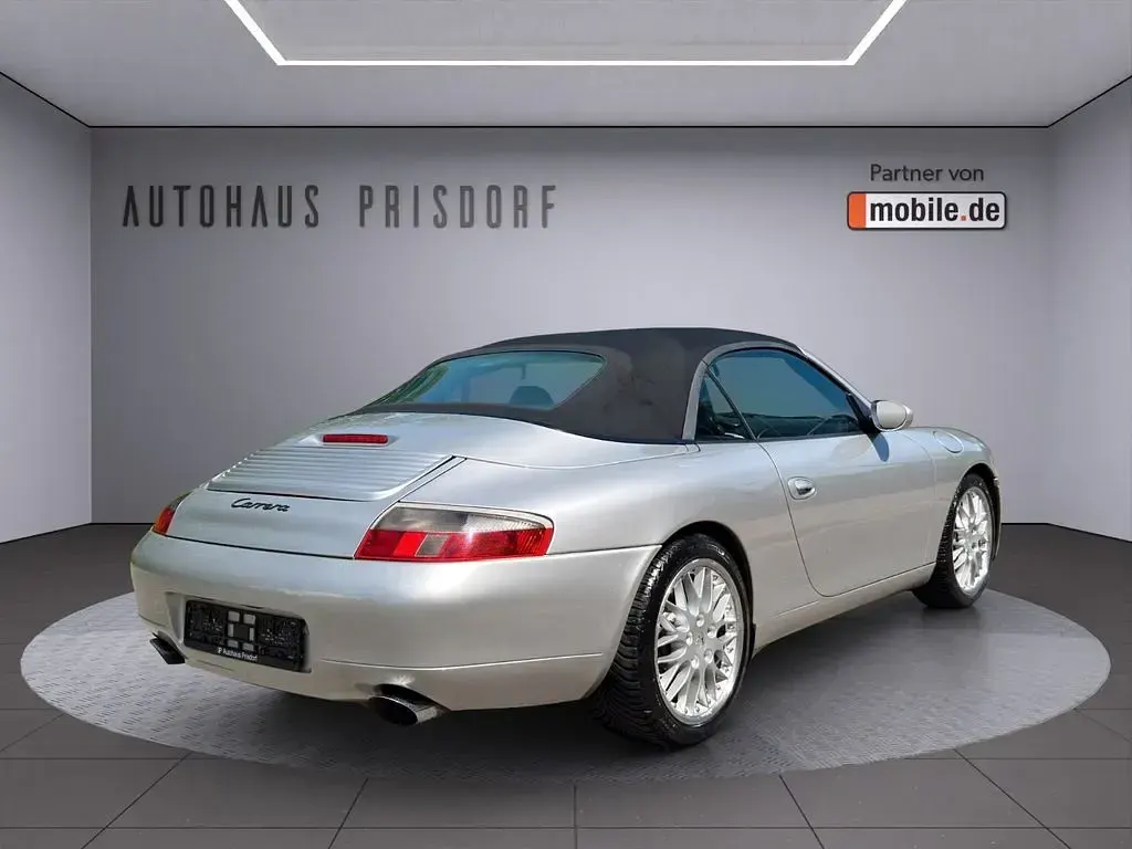 Gebraucht Porsche 911 Carrera Cabriolet 300 PS (220 kW) 2001 Silber Cabrio