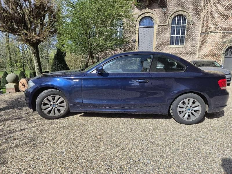 Gebraucht BMW 118 Coupé 143 PS (105 kW) 2012 Blau Coupé