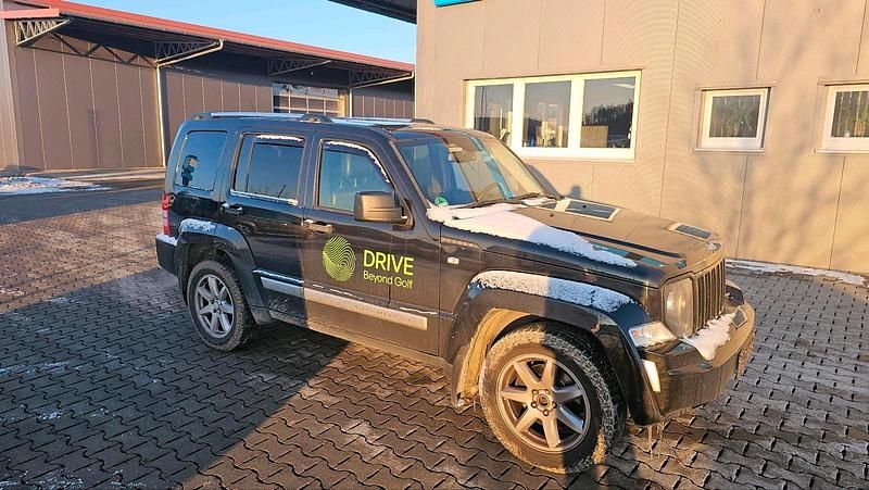 Schwarz Gebraucht 2012 Jeep Cherokee SUV | 8.490 € (Fairer Preis) - Bild 1/4