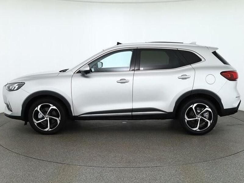 Second-hand MG HS Luxury 162 CP (119 kW) 2024 Argintiu SUV