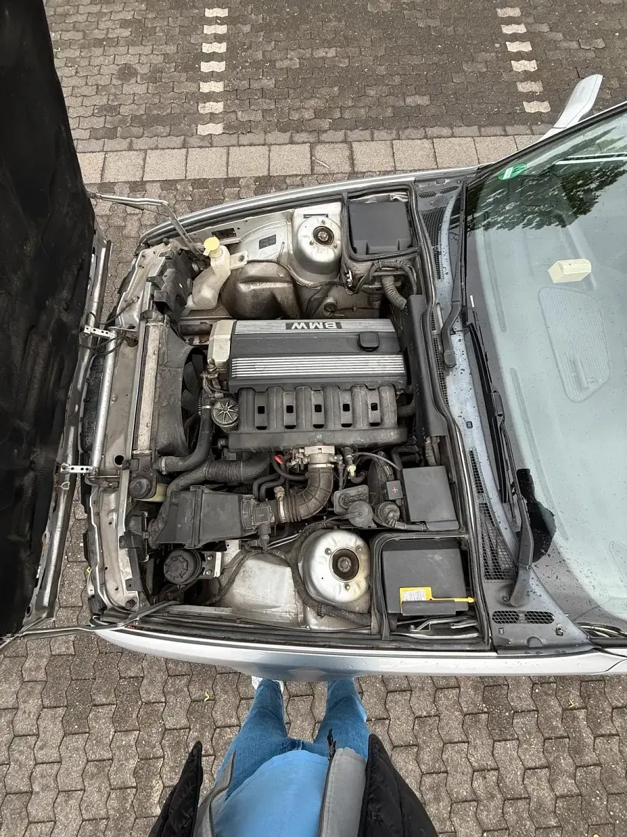 Gebraucht BMW 520 150 PS (110 kW) 1992 Silber Limousine