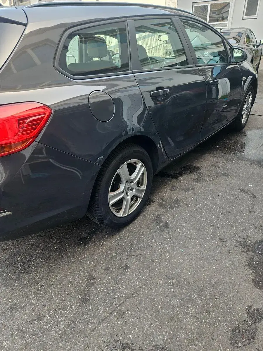 Occasion Opel Astra Eco 110 ch (80 kW) 2013 Gris Break
