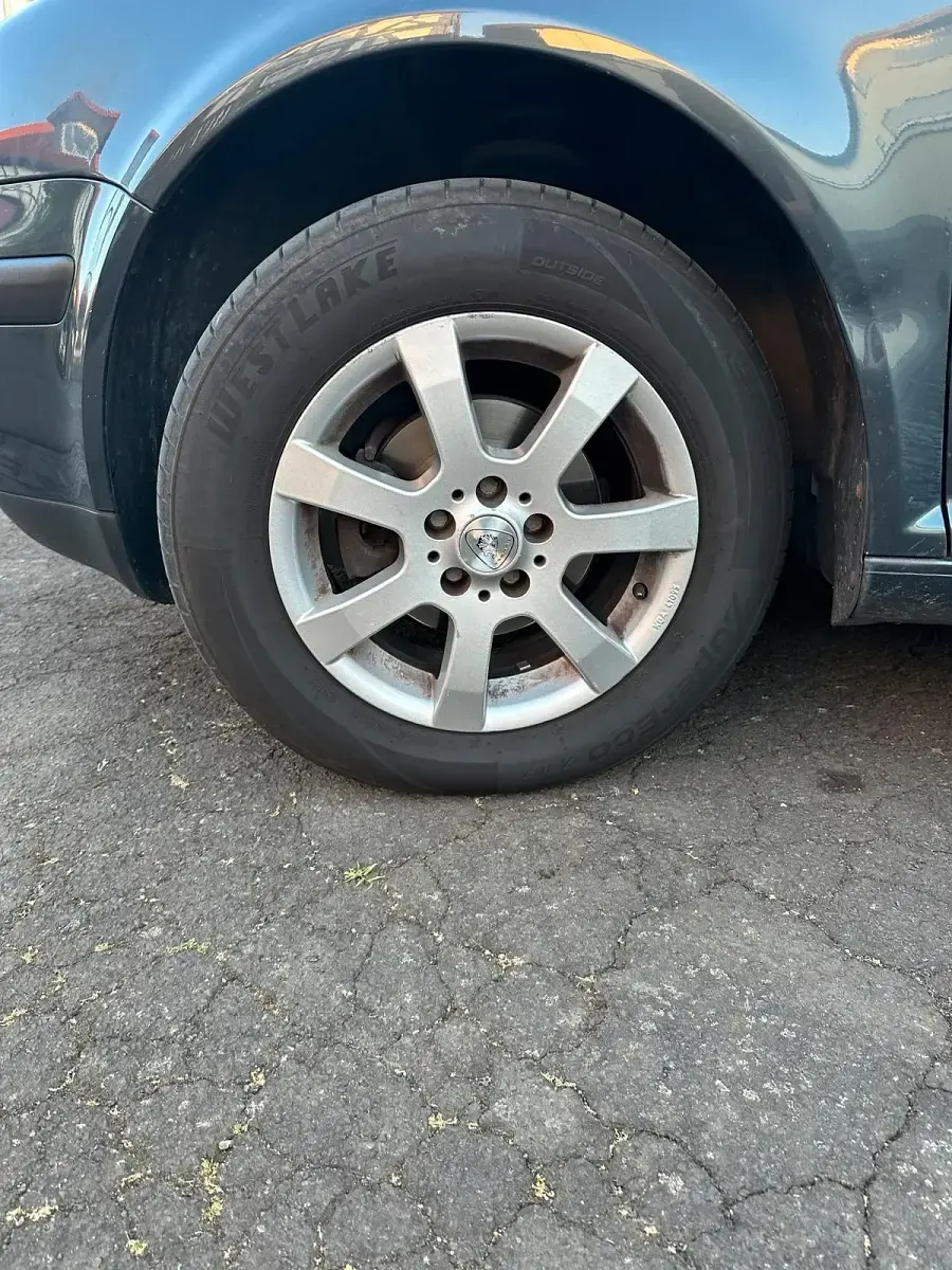 Gebraucht VW Golf IV 75 PS (55 kW) 2002 Blau Kleinwagen