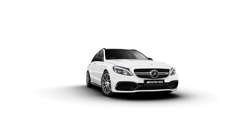 Weiß Gebraucht 2016 Mercedes C63 AMG AMG Limousine | 37.900 € (Guter Preis) - Bild 1/1