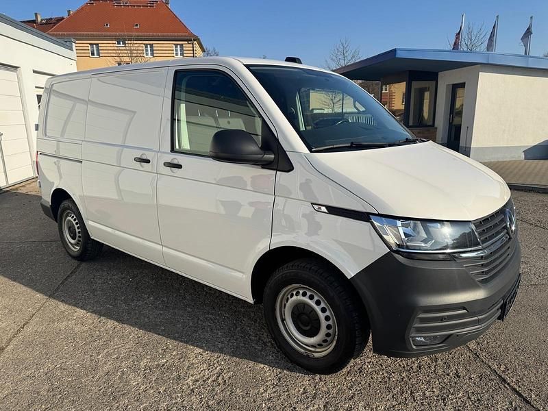 Gebraucht VW Transporter 150 PS (110 kW) 2020 Weiß Van