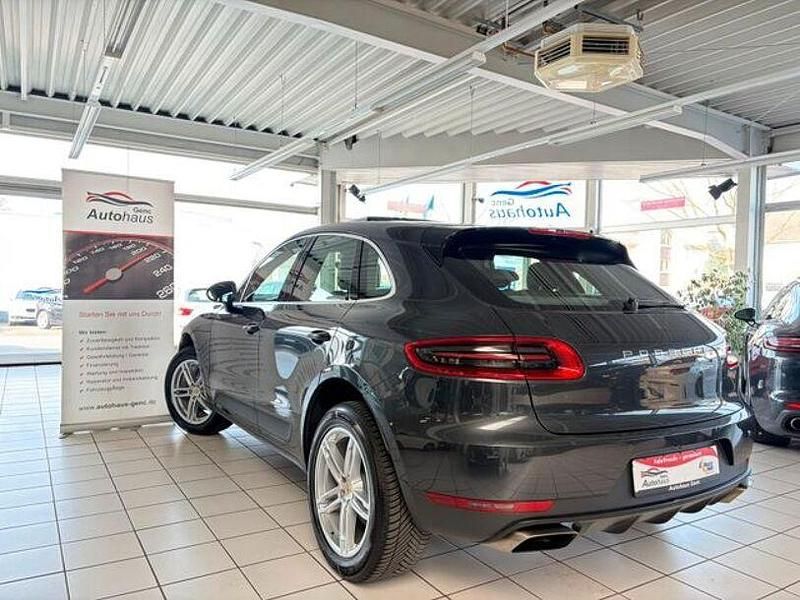 Usado Porsche Macan 252 HP (185 kW) 2018 Cinzento SUV