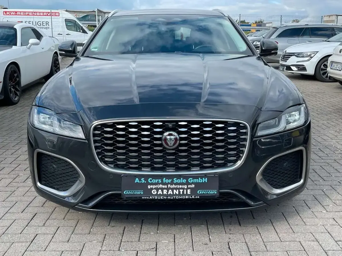 Gebraucht Jaguar XF S 204 PS (150 kW) 2021 Grau Kombi