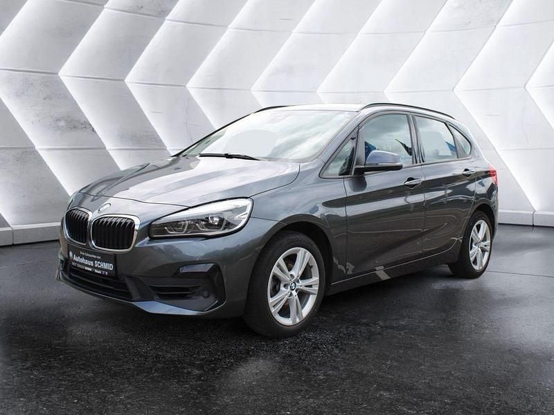 Gebraucht BMW 218 Advantage 140 PS (102 kW) 2020 Grau Van / Kleinbus