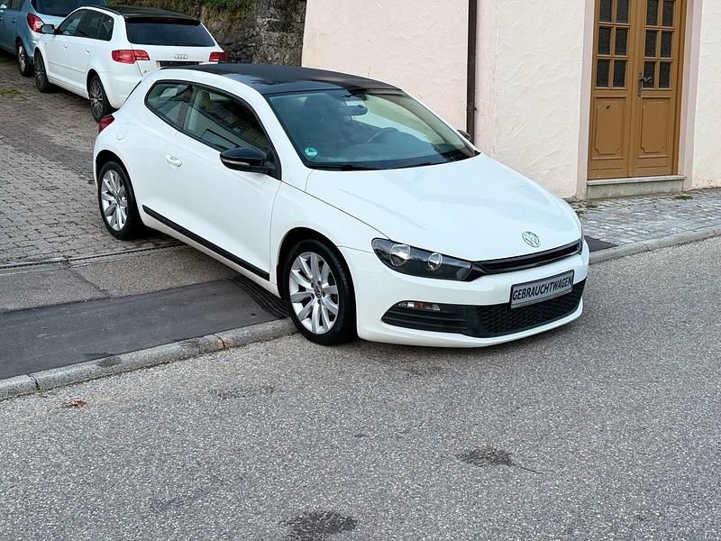 Gebraucht VW Scirocco Edition 170 PS (125 kW) 2009 Weiß Coupé