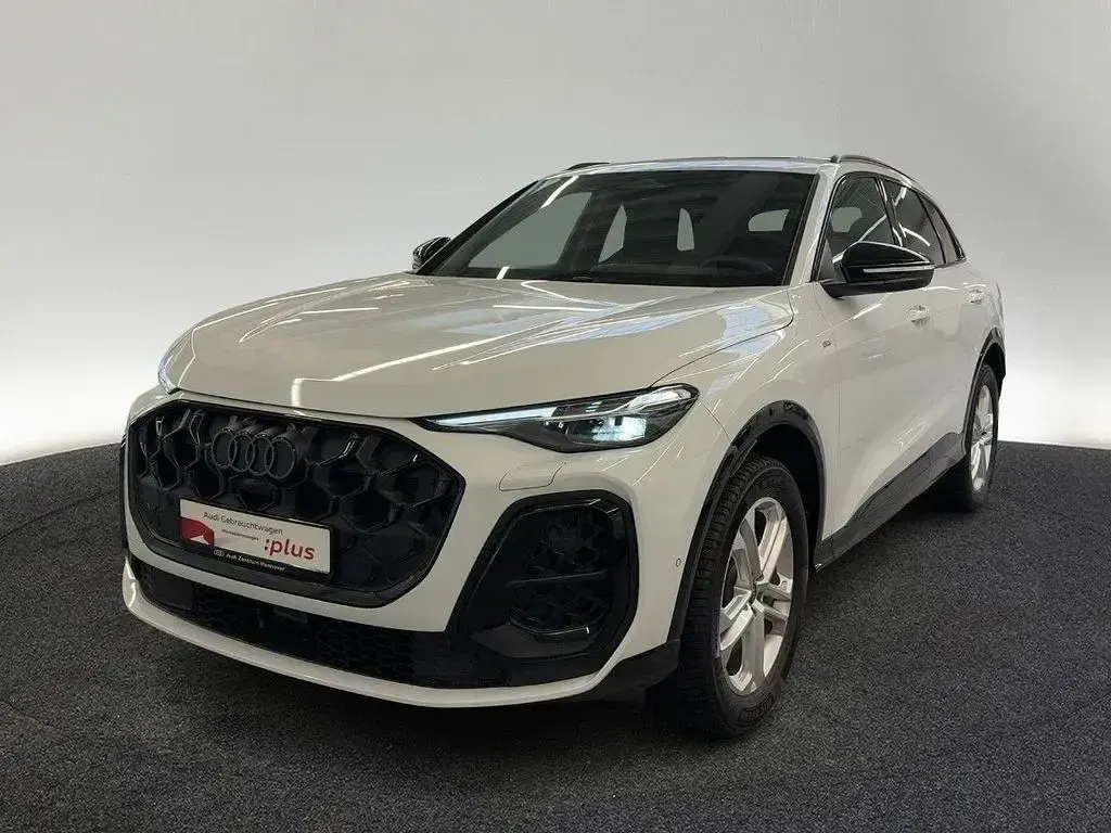Gebraucht Audi Q5 Edition .1 204 PS (150 kW) 2025 2y gletscherweiß metallic SUV