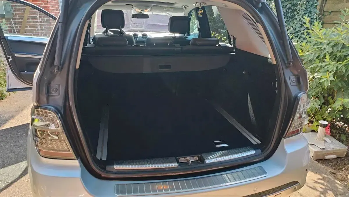 Gebraucht Mercedes ML420 306 PS (225 kW) 2007 Silber SUV