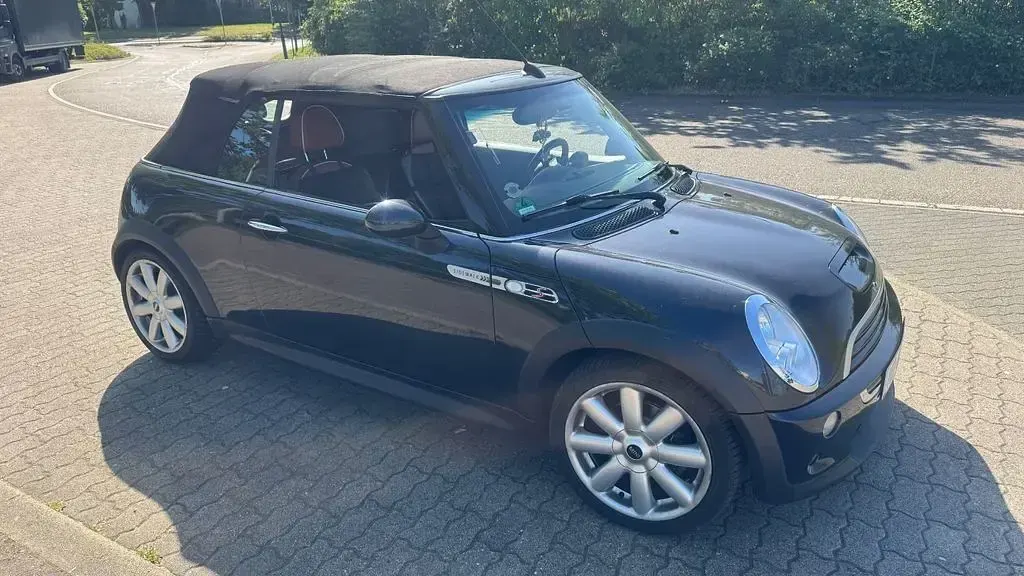 Usata Mini Cooper S Cabriolet 170 CV (125 kW) 2007 Nero Cabrio