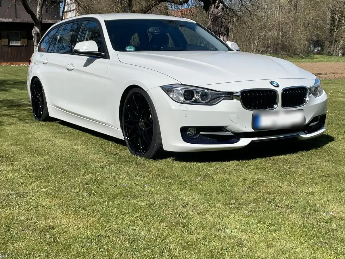 Second-hand BMW 330 Performance 258 CP (189 kW) 2013 Alb Break