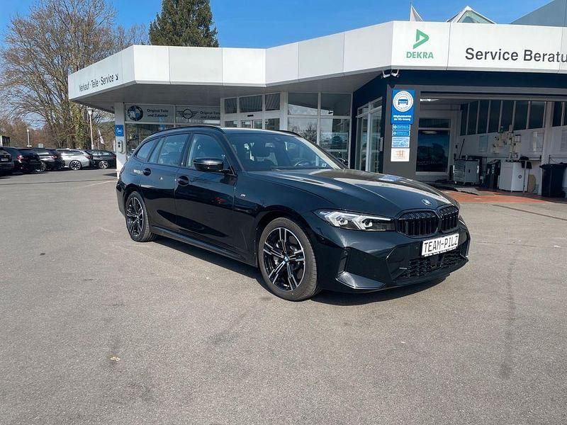 Gebraucht BMW 330 M Sport 245 PS (180 kW) 2025 Schwarz Limousine