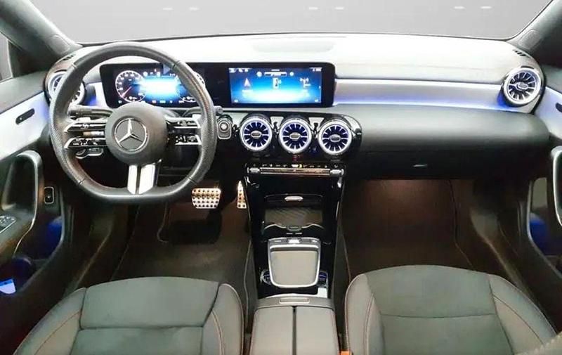 Gebraucht Mercedes CLA250e 163 PS (119 kW) 2024 Weiß Limousine