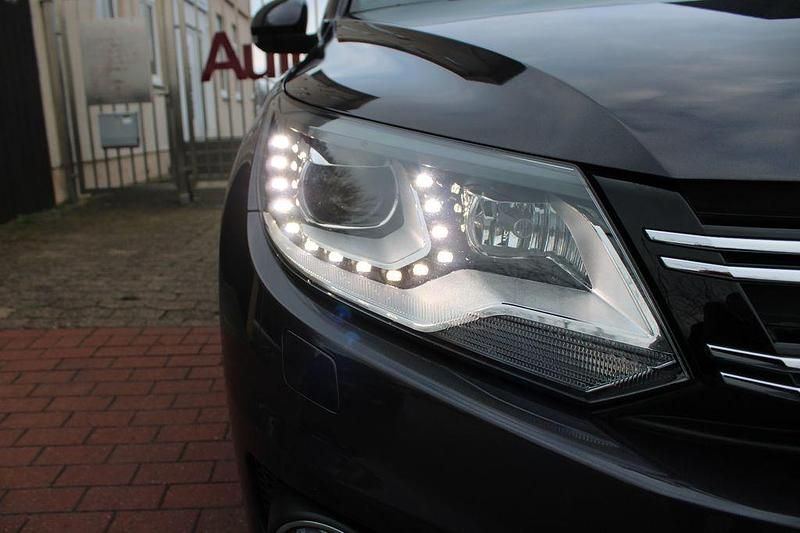 Gebraucht VW Tiguan LOUNGE 150 PS (110 kW) 2016 Grau SUV