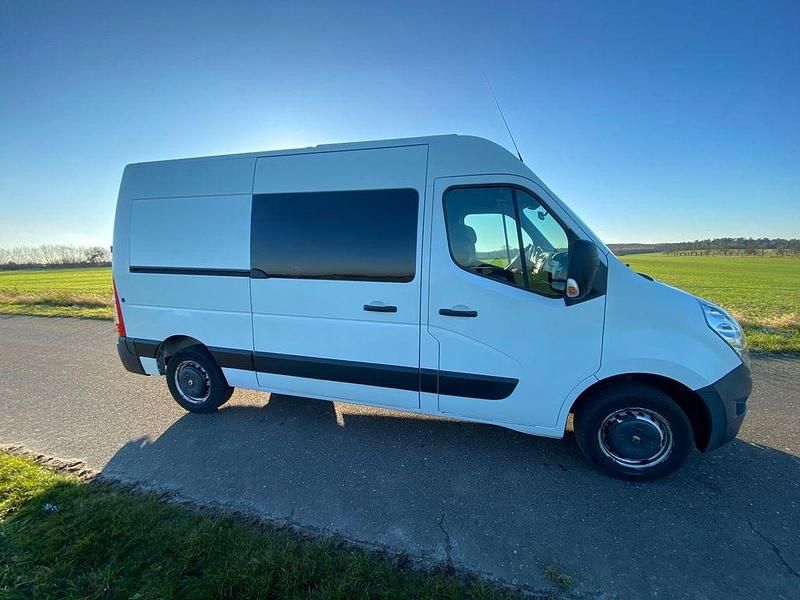 Weiß Gebraucht 2014 Renault Master Van / Kleinbus | 15.490 € (Teuer) - Bild 1/4