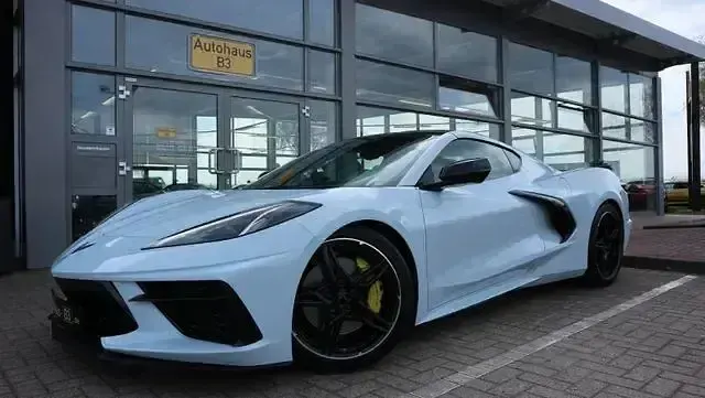 Gebraucht Corvette Stingray 481 PS (353 kW) 2023 Grau Coupé