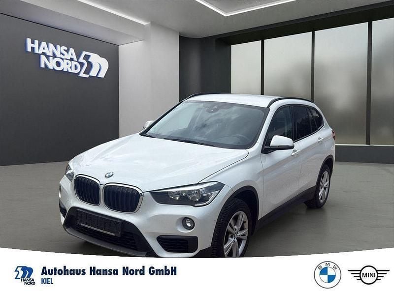 Weiß Gebraucht 2018 BMW X1 Advantage SUV | 12.111 € (Guter Preis) - Bild 1/4