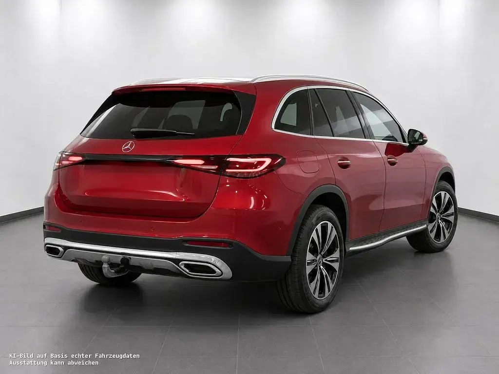 Gebraucht Mercedes GLC220 Avantgarde 197 PS (144 kW) 2025 Rot SUV