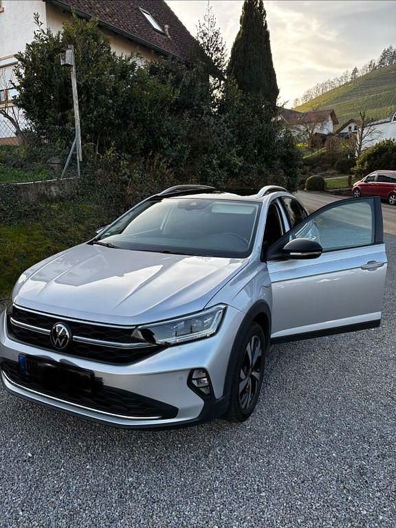 Gebraucht VW Taigo Style 110 PS (80 kW) 2023 Silber SUV