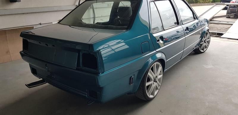 Gebraucht VW Jetta 90 PS (66 kW) 1991 Grün Limousine