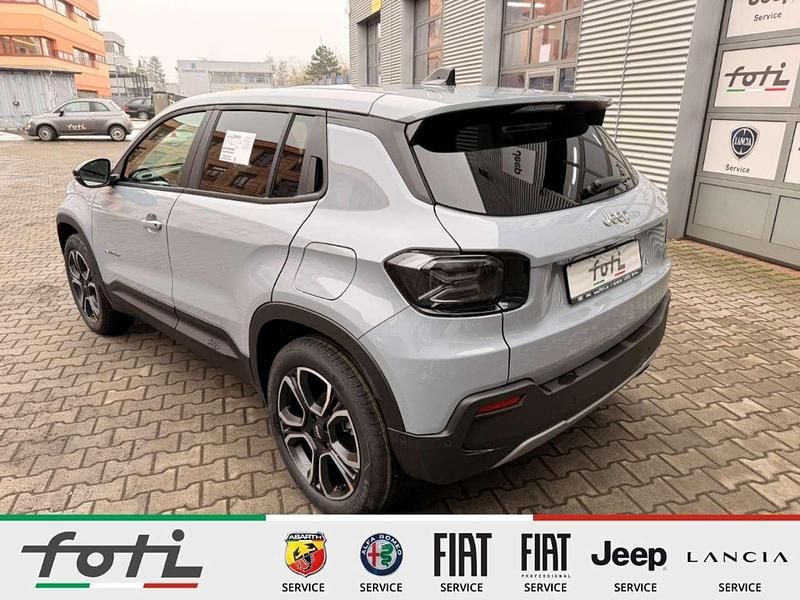Neu Jeep Avenger Summit 110 PS (80 kW) 2025 Concrete grey (vr785/a) SUV