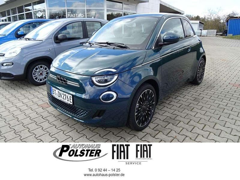 Ozean grün Gebraucht 2023 Fiat 500e Icon Limousine | 24.400 € (Fairer Preis) - Bild 1/4