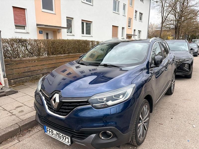 Gebraucht Renault Kadjar Bose Edition 131 PS (96 kW) 2016 Blau SUV