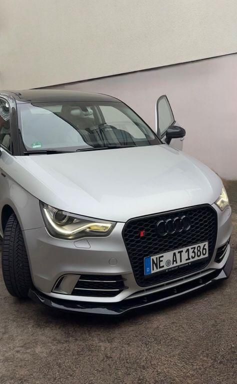 Gebraucht Audi A1 S-Line 90 PS (66 kW) 2011 Silber Kleinwagen