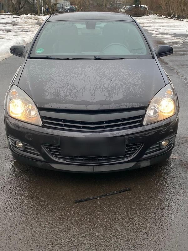 Gebraucht Opel Astra GTC 116 PS (85 kW) 2008 Schwarz Coupé