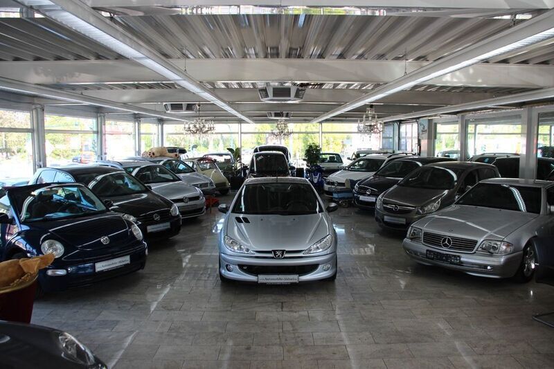 Grau Gebraucht 2004 Peugeot 206 CC Filou Cabrio | 1.850 € (Etwas zu teuer) - Bild 1/4