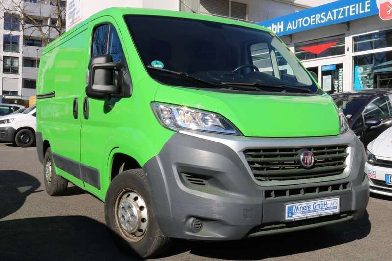 Grün Gebraucht 2016 Fiat Ducato Van | 9.990 € (Fairer Preis) - Bild 1/4
