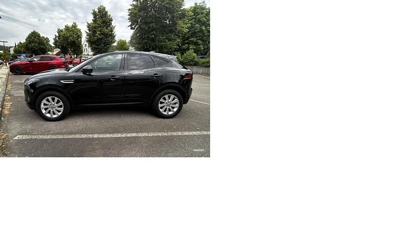 Schwarz Gebraucht 2020 Jaguar E-Pace SUV | 19.500 € (Superpreis) - Bild 1/4