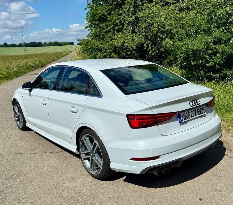 Gebraucht Audi A3 S-Line 150 PS (110 kW) 2018 Weiß Limousine