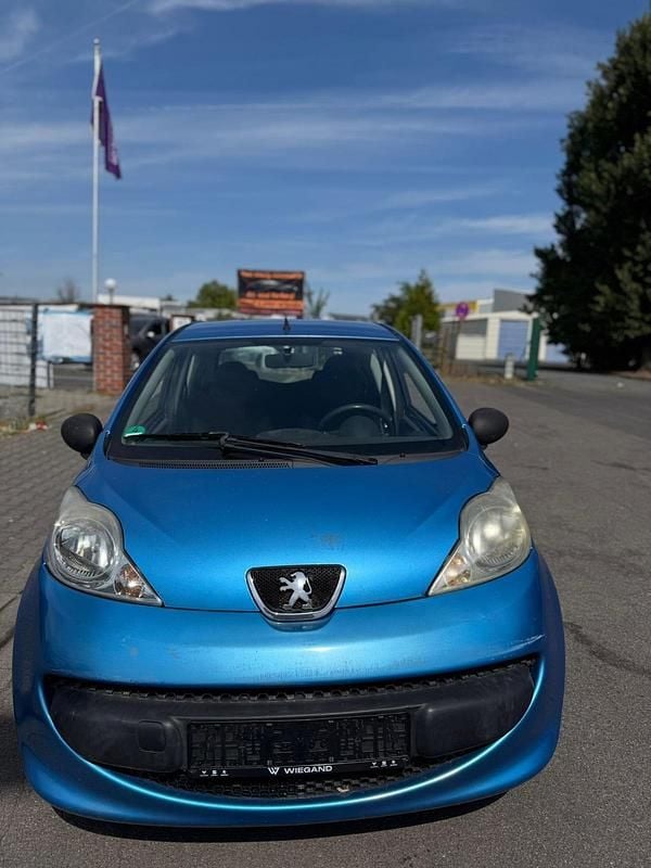 Gebraucht Peugeot 107 68 PS (50 kW) 2007 Blau Kleinwagen