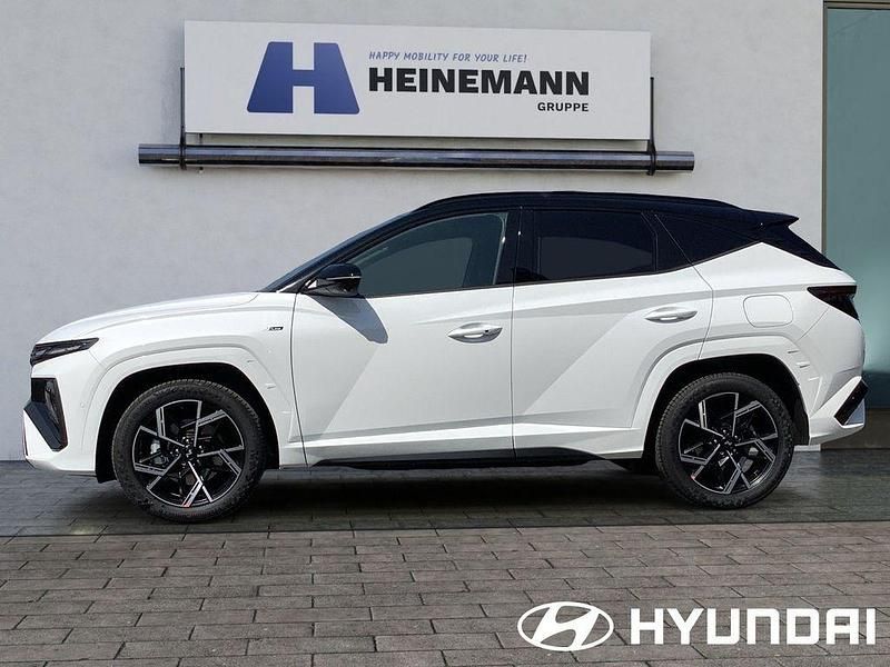 Neu Hyundai Tucson N Line 160 PS (117 kW) 2025 Serenity white / abyss bl SUV