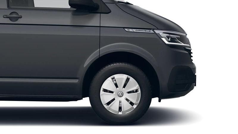 Gebraucht VW Caravelle Trendline 150 PS (110 kW) 2024 Pure grey Van