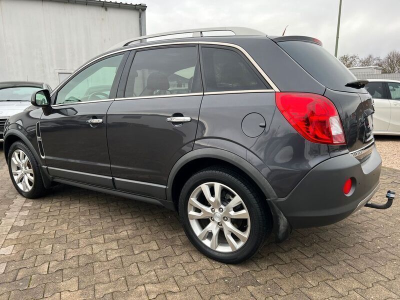 Gebraucht Opel Antara 163 PS (119 kW) 2013 Grau SUV