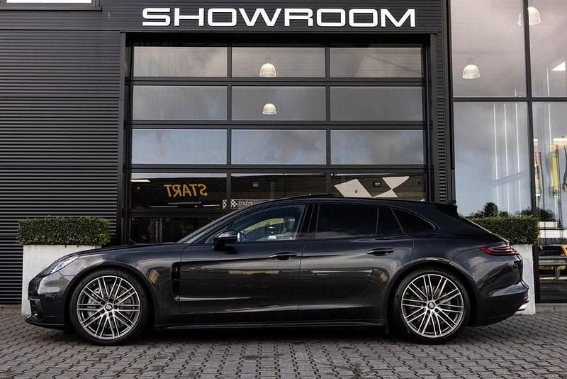 Gebraucht Porsche Panamera Sport Turismo 330 PS (242 kW) 2017 Grau Limousine