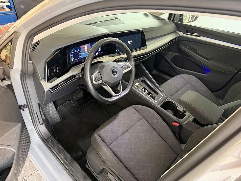 Gebraucht VW Golf VIII 150 PS (110 kW) 2022 Grau Kombi