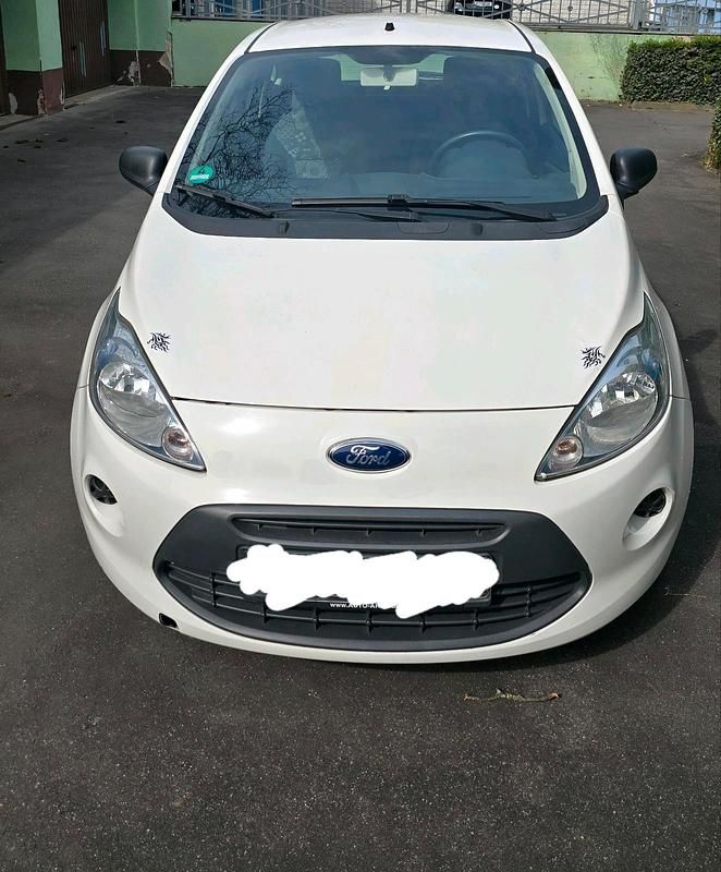 Gebraucht Ford Ka 69 PS (50 kW) 2012 Weiß Kleinwagen