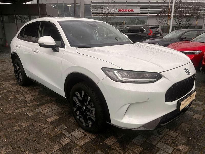 Platinum white Gebraucht 2025 Honda ZR-V Advance SUV | 36.980 € (Guter Preis) - Bild 1/4