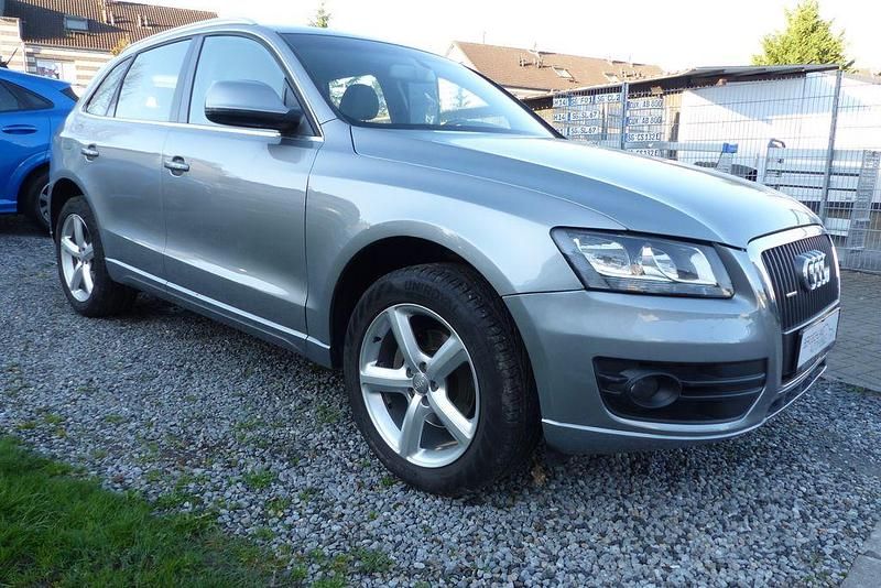 Second-hand Audi Q5 Design 170 CP (125 kW) 2010 Gri SUV
