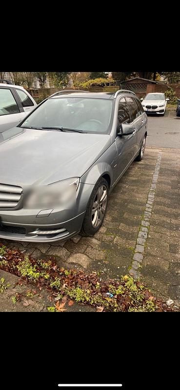 Gebraucht Mercedes C250 Elegance 204 PS (150 kW) 2012 Kombi
